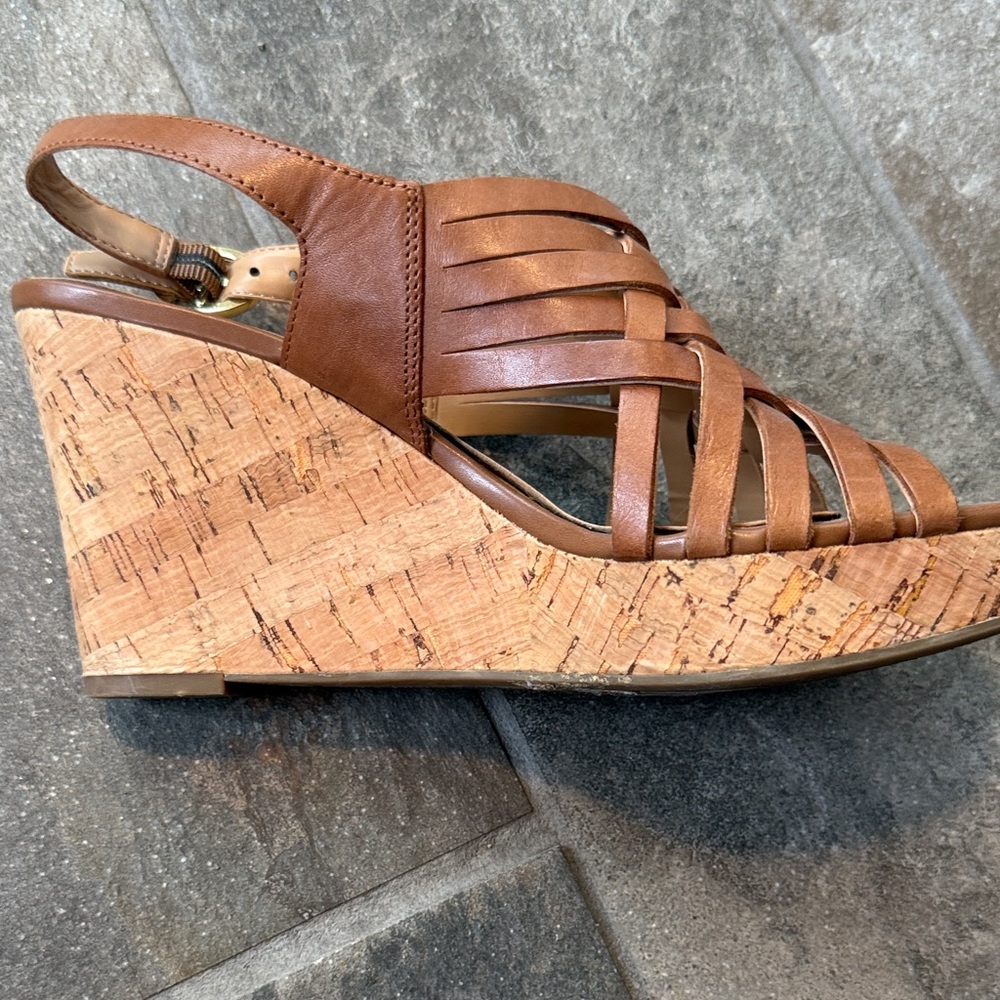 Franco Sarto Tan Wedge Sandals - Picture 4 of 5